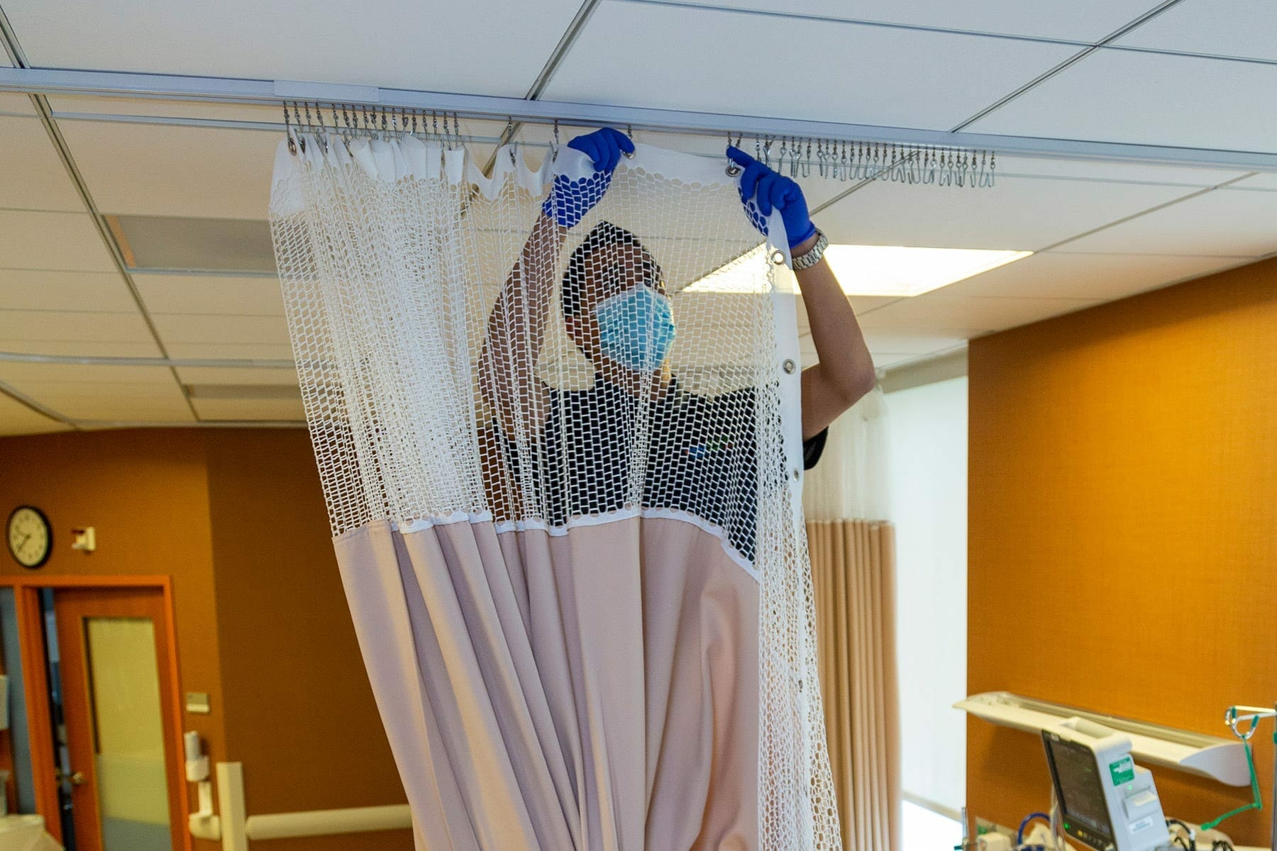 Hospital Curtain Cleaning