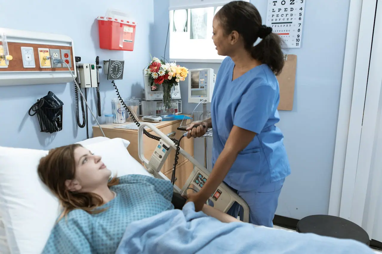You are currently viewing How Hospital Privacy Curtains Improve Patient Comfort and Care