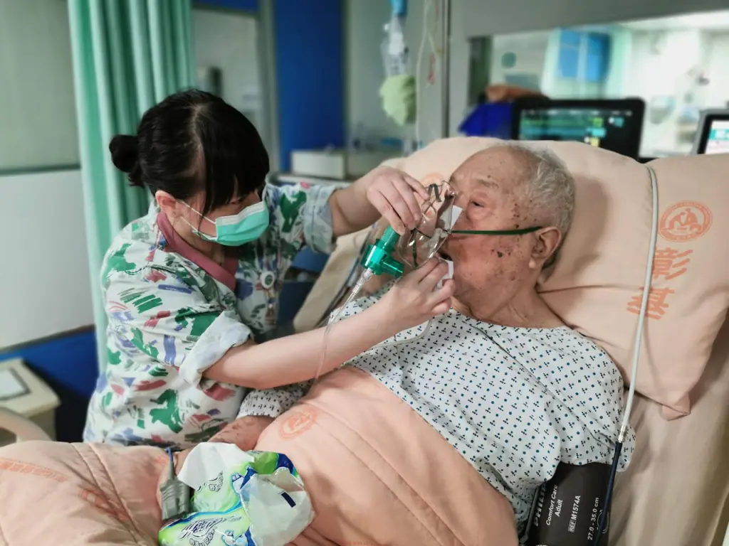 Often Should Hospital Curtains Be Cleaned
