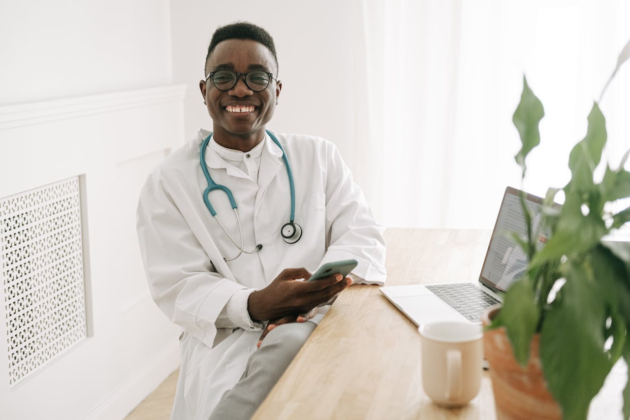 Read more about the article The Hidden Costs of Owning vs. Renting Privacy Curtains: What Healthcare Providers Need to Know